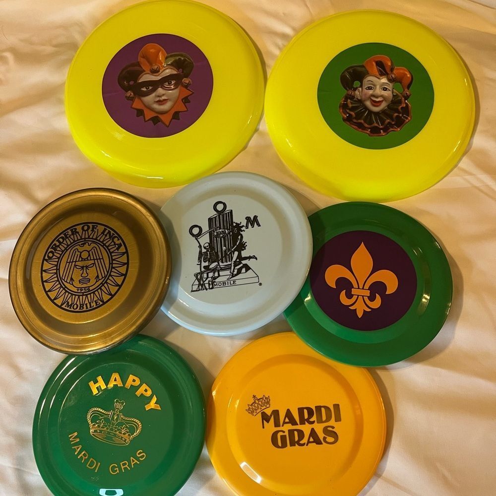 Mardi Gras Themed Frisbee Set